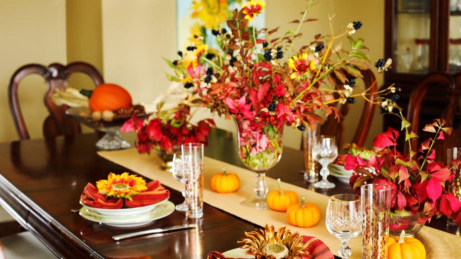 Autumn table spread